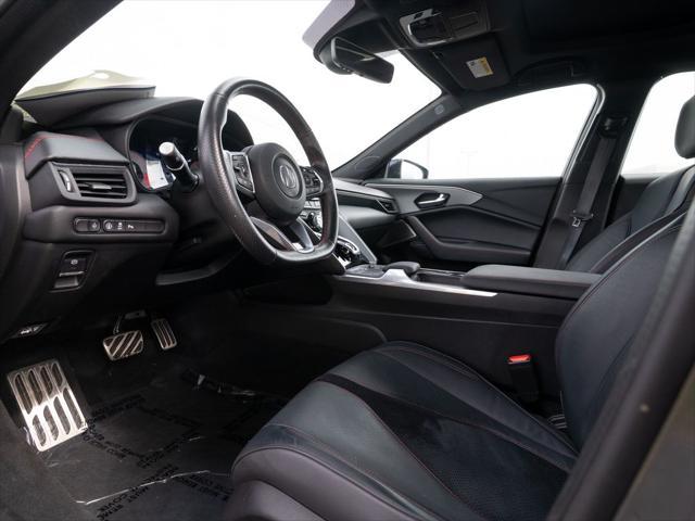 Photo of 2022 Modern Steel Metallic Acura TLX