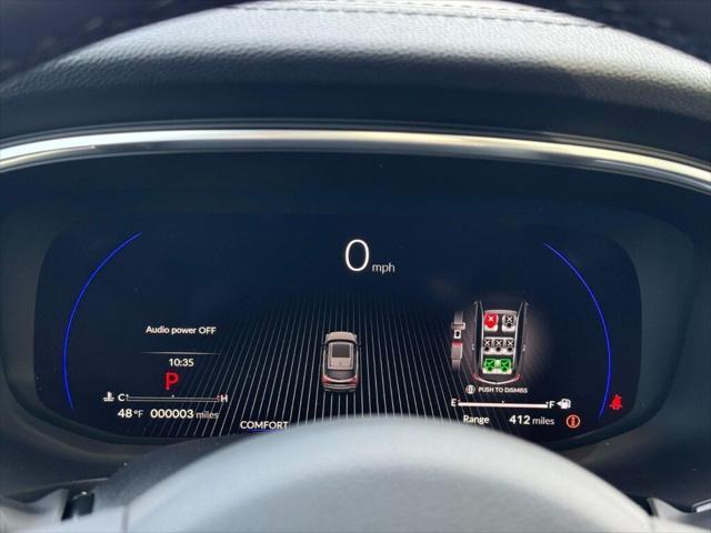 Photo of 2025 Platinum White Pearl Acura MDX