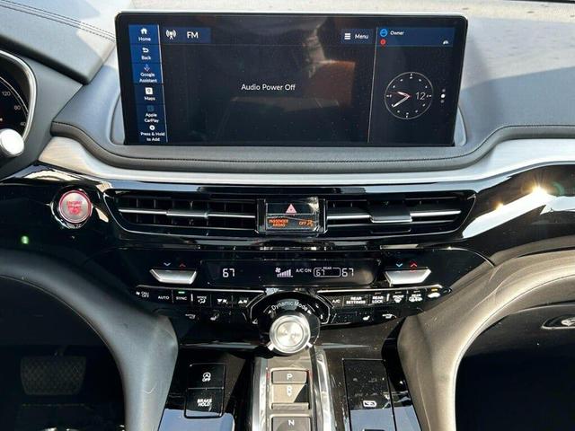Photo of 2025 Platinum White Pearl Acura MDX