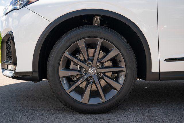 Photo of 2026 Platinum White Pearl Acura MDX