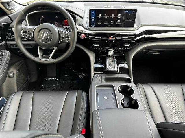 Photo of 2025 Majestic Black Pearl Acura MDX
