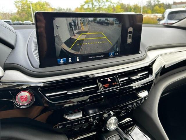 Photo of 2025 Majestic Black Pearl Acura MDX
