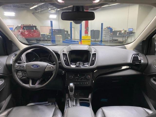 Photo of 2019 Ingot Silver Ford Escape