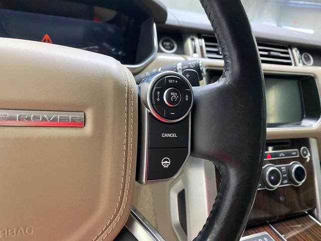 Photo of 2017 Fuji White Land Rover Range Rover