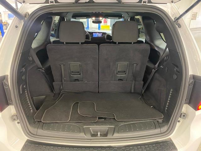 Photo of 2024 White Knuckle Clearcoat Dodge Durango