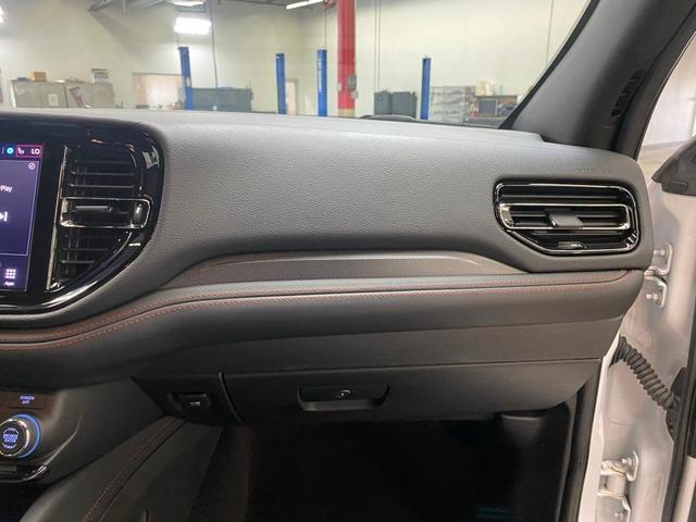 Photo of 2024 White Knuckle Clearcoat Dodge Durango
