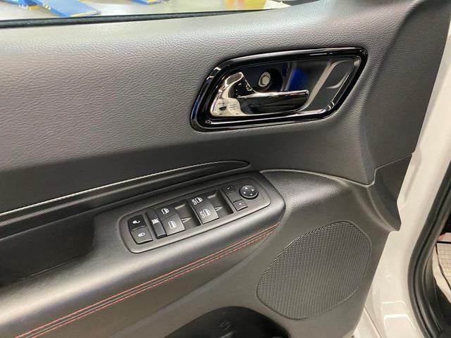 Photo of 2024 White Knuckle Clearcoat Dodge Durango