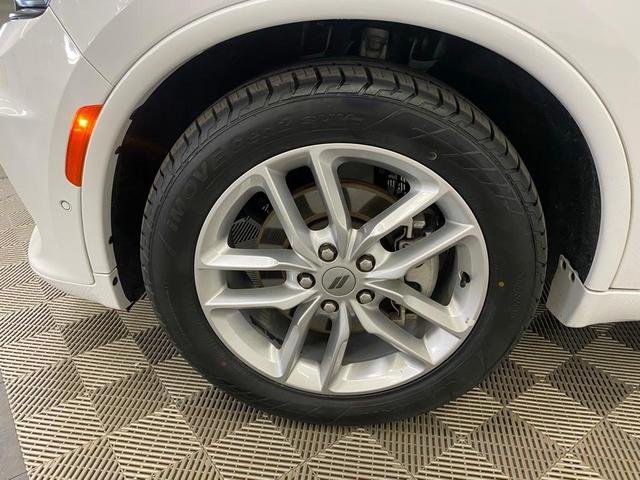 Photo of 2024 White Knuckle Clearcoat Dodge Durango