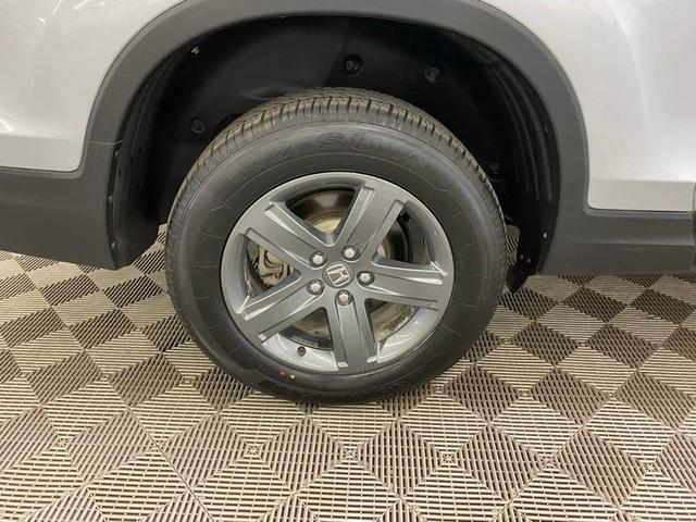 Photo of 2023 Silver Honda Ridgeline