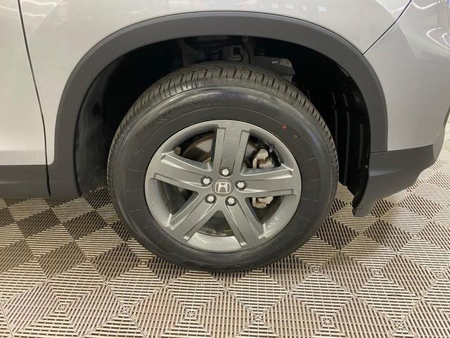 Photo of 2023 Silver Honda Ridgeline