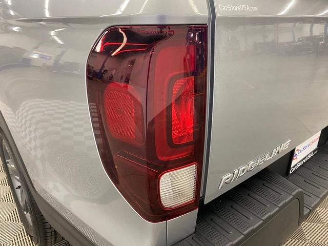 Photo of 2023 Silver Honda Ridgeline
