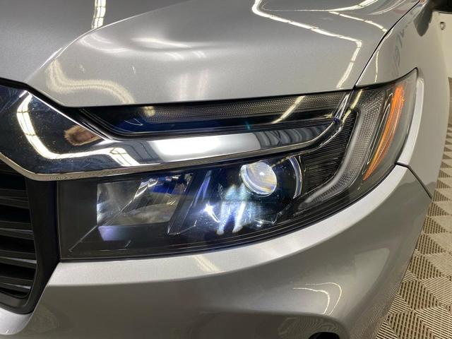 Photo of 2023 Silver Honda Ridgeline