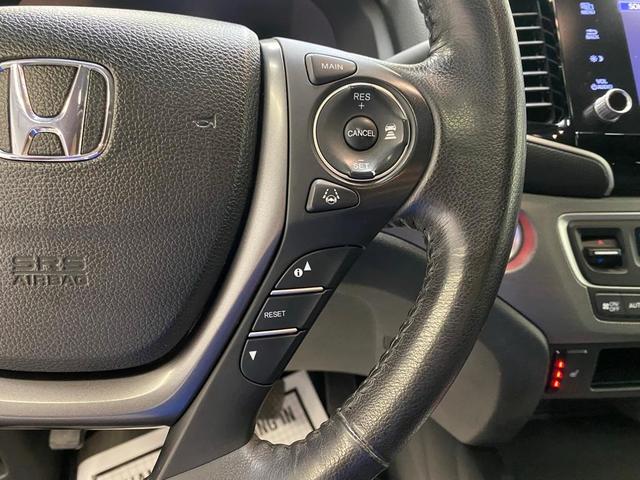 Photo of 2023 Silver Honda Ridgeline