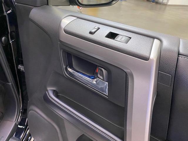 Photo of 2020 Black Toyota 4Runner
