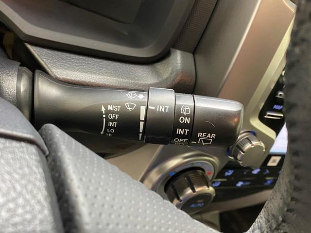 Photo of 2020 Black Toyota 4Runner
