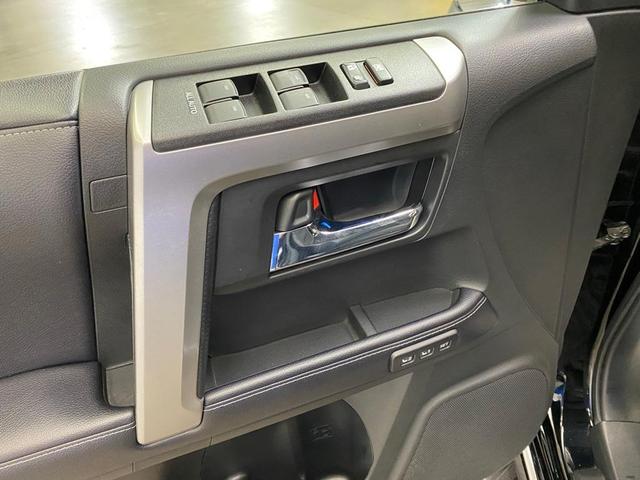 Photo of 2020 Black Toyota 4Runner