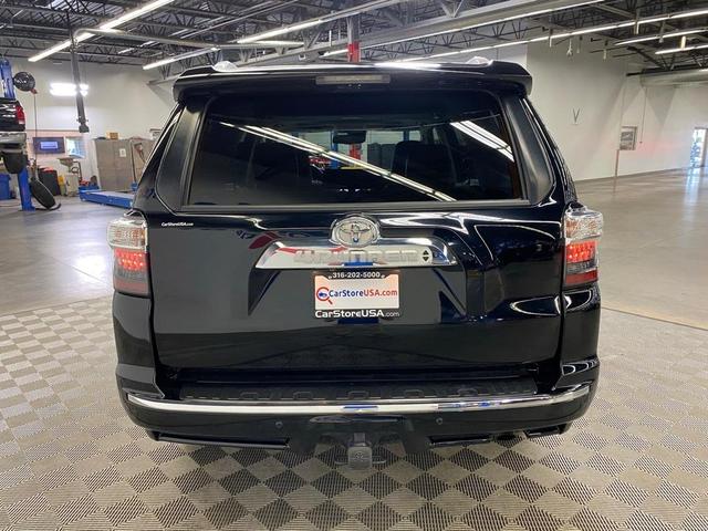 Photo of 2020 Black Toyota 4Runner