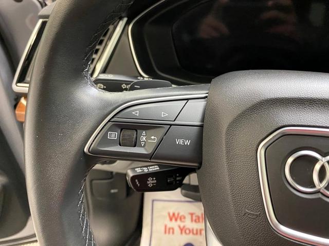 Photo of 2021 Florett Silver Metallic Audi Q5