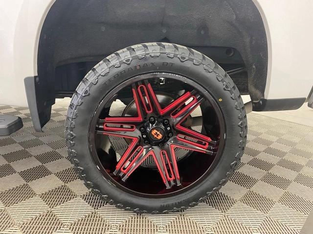 Photo of 2019 Iridescent Pearl Tricoat Chevrolet Silverado 1500