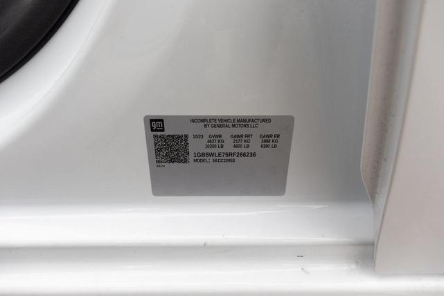 Photo of 2024 Summit White Chevrolet Silverado 2500