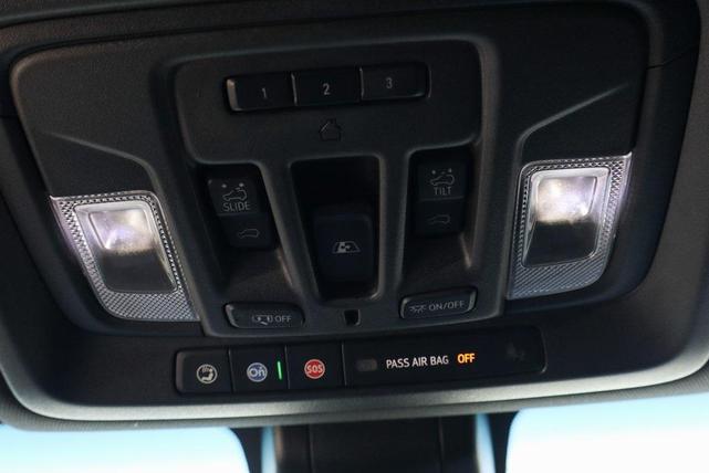 Photo of 2020 Black Chevrolet Silverado 1500