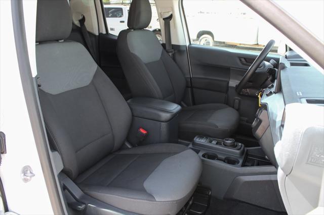 Photo of 2023 Oxford White Ford Maverick