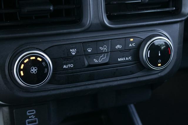 Photo of 2023 Oxford White Ford Maverick