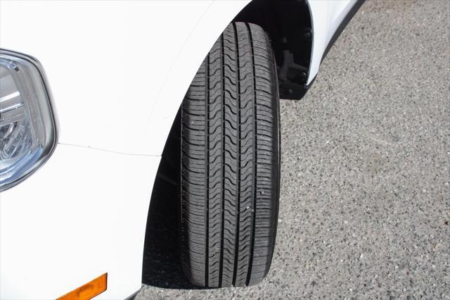 Photo of 2023 Oxford White Ford Maverick