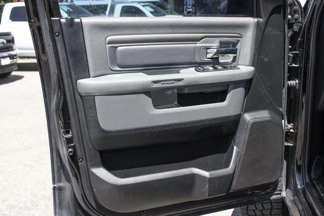 Photo of 2014 Black Clearcoat RAM 3500