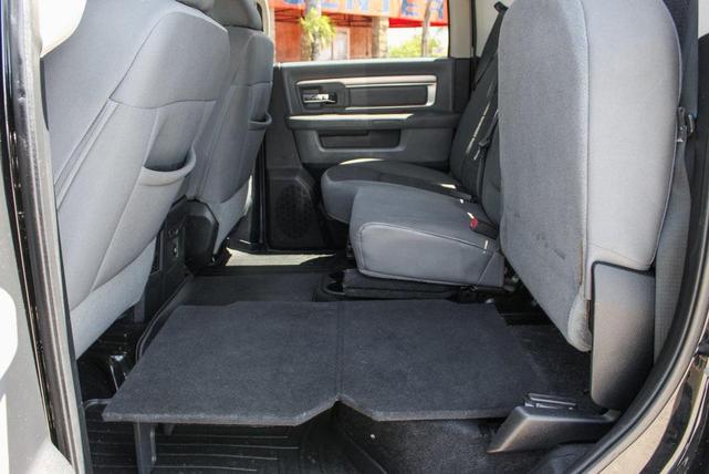 Photo of 2014 Black Clearcoat RAM 3500