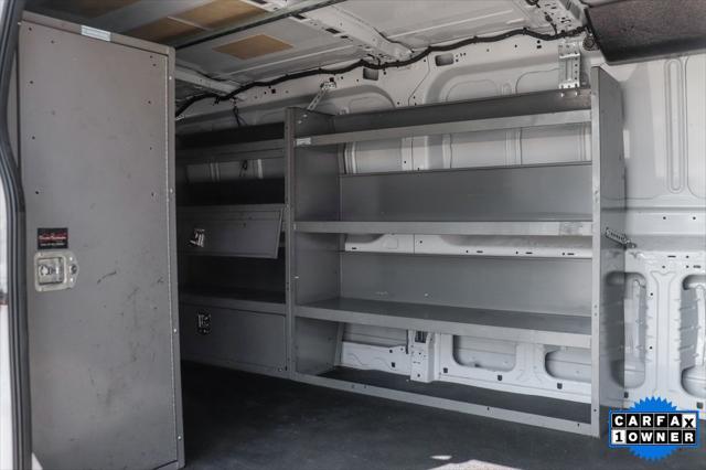 Photo of 2019 Oxford White Ford Transit-250