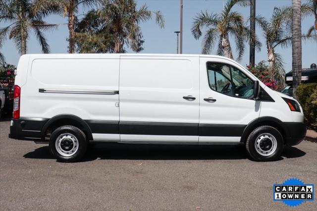 Photo of 2019 Oxford White Ford Transit-250