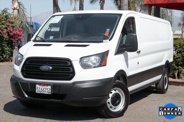 Photo of 2019 Oxford White Ford Transit-250