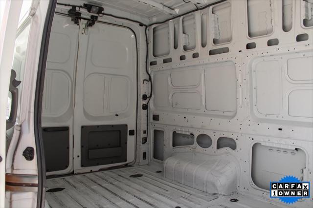 Photo of 2018 Glacier White Nissan NV Cargo NV2500 HD