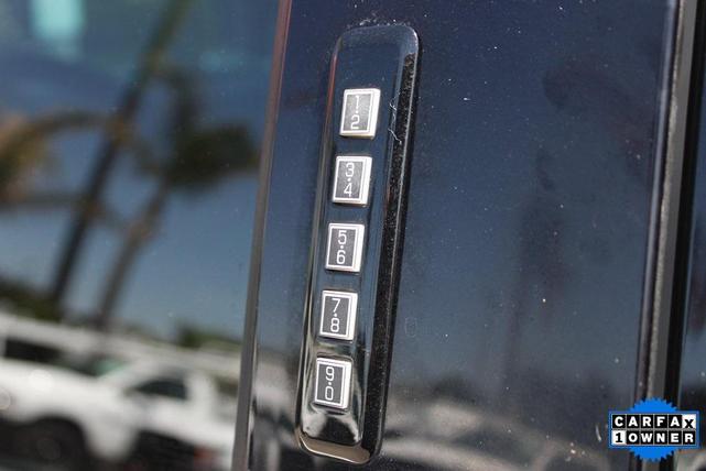Photo of 2018 Oxford White Ford F-150