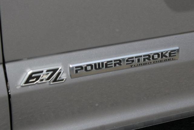 Photo of 2022 Iconic Silver Metallic Ford F-350