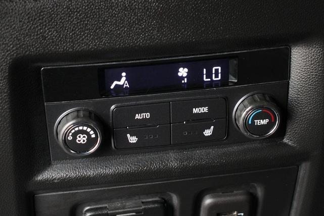 Photo of 2023 Summit White Chevrolet Traverse