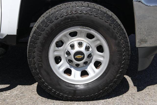 Photo of 2019 Summit White Chevrolet Silverado 2500