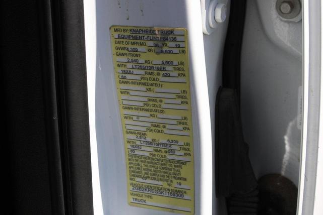 Photo of 2019 Summit White Chevrolet Silverado 2500