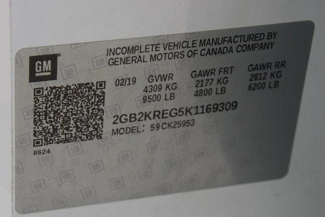 Photo of 2019 Summit White Chevrolet Silverado 2500