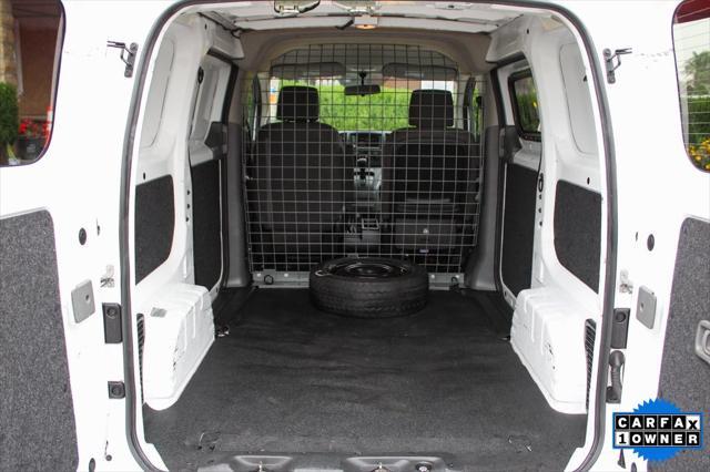 Photo of 2021 Fresh Powder Nissan NV200