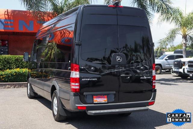 Photo of 2016 Black Mercedes-Benz Sprinter