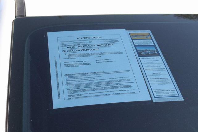 Photo of 2022 Summit White GMC Sierra 2500