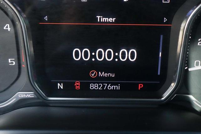 Photo of 2022 Summit White GMC Sierra 2500