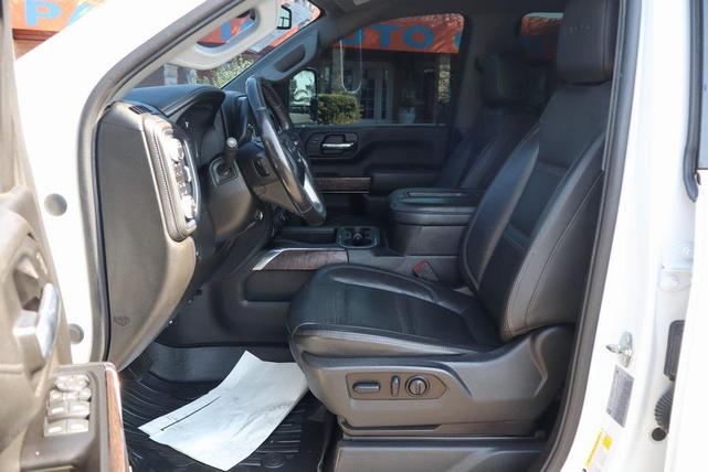 Photo of 2022 Summit White GMC Sierra 2500