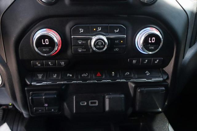 Photo of 2022 Summit White GMC Sierra 2500