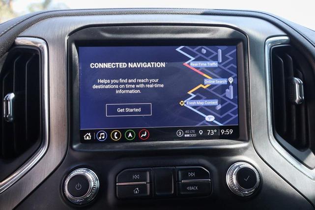 Photo of 2022 Summit White GMC Sierra 2500