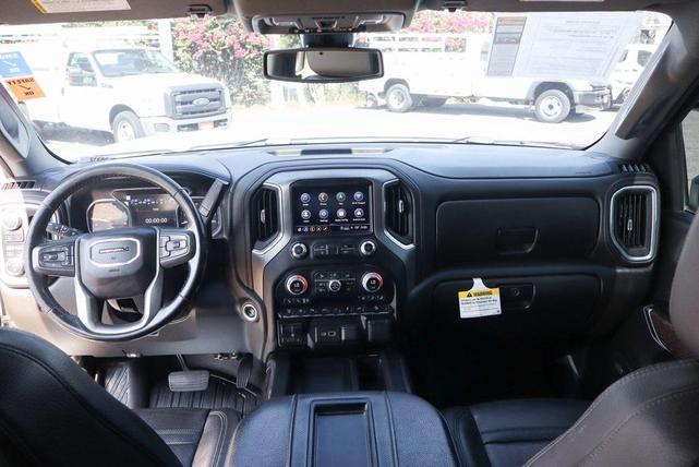 Photo of 2022 Summit White GMC Sierra 2500