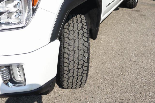 Photo of 2022 Summit White GMC Sierra 2500