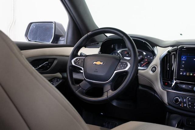 Photo of 2023 Sterling Gray Metallic Chevrolet Traverse